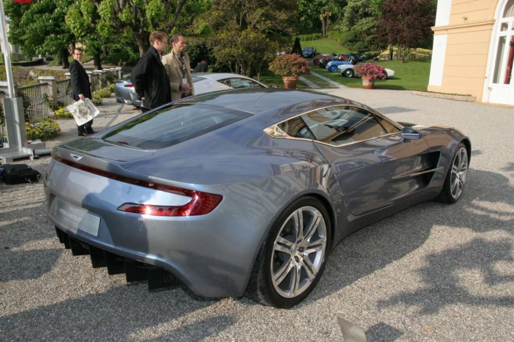 aston-martin-one-77-rear-side.jpg